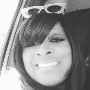 Meet your Posher, Claudette